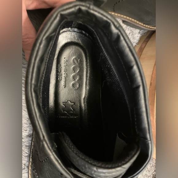 EUC Ecco Turn Leather Gore-Tex Tie Chukka Boots Black- US 13 / EU 47 main image 8